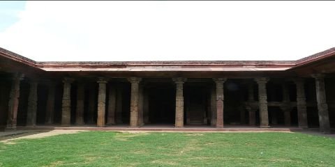 Chaurasi Khambha